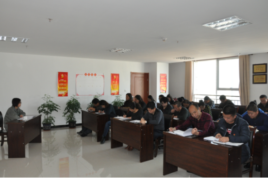 集團黨委委員、副總經理劉玲同志宣講黨的十九大精神